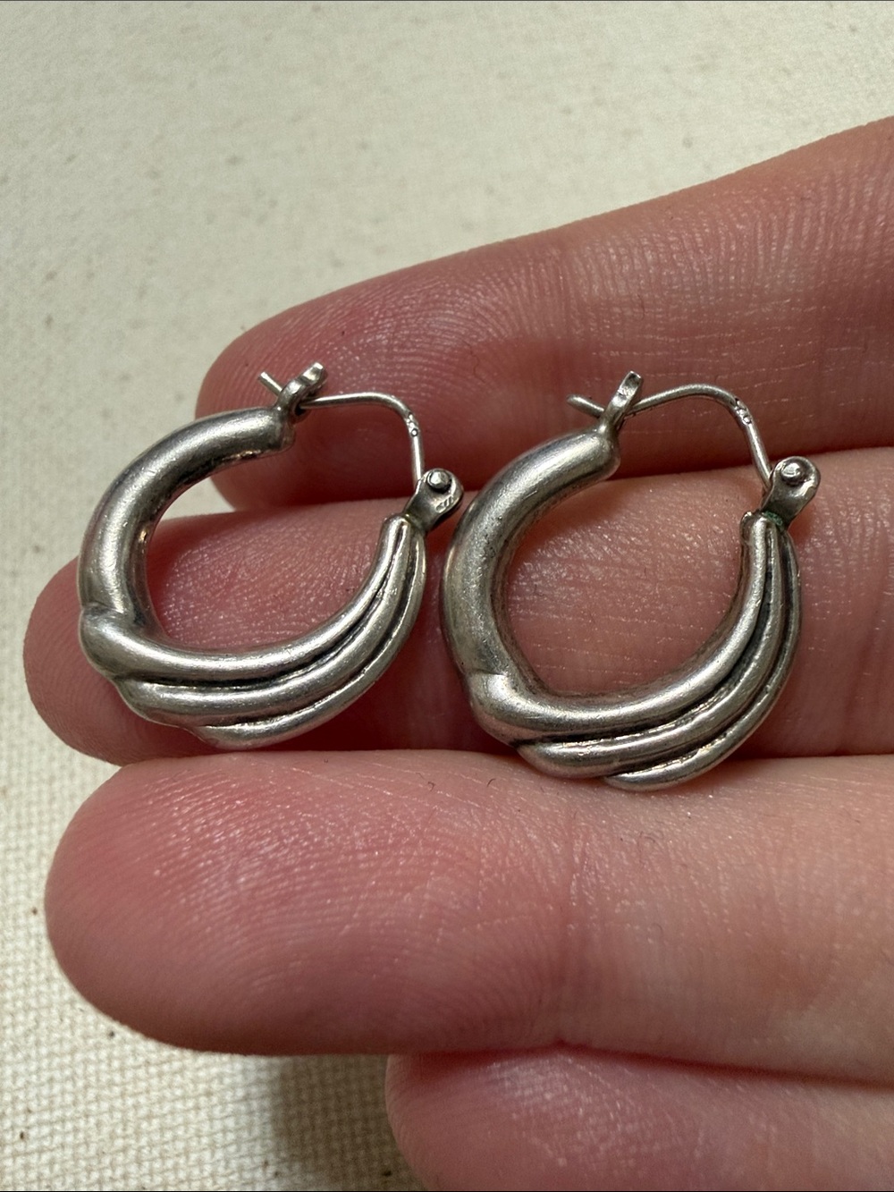 Sterling Silver 925 Sculpted Hoop Earrings